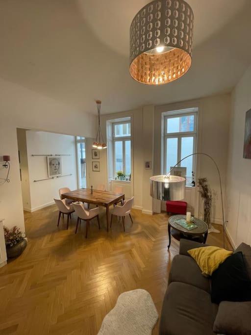 Ferienwohnung Townhouse Sternwarte Wien Exterior foto