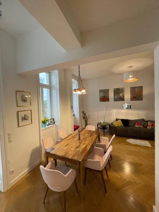 Ferienwohnung Townhouse Sternwarte Wien Exterior foto